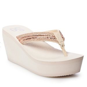 SO pink 3” wedge flip flop sandal